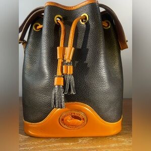 Dooney & Bourke Vintage All Weather Leather in Dark Blue/Florentine Natural trim